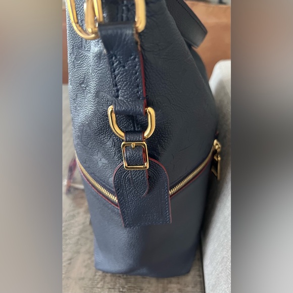 Authentic Louis Vuitton Empreinte Melie Rogue bag - Picture 15 of 16
